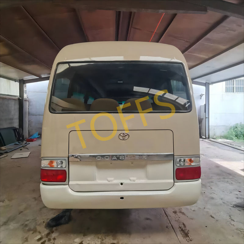 Minibus Toyota Coaster 4x4 30 posti a sedere per il trasporto urbano