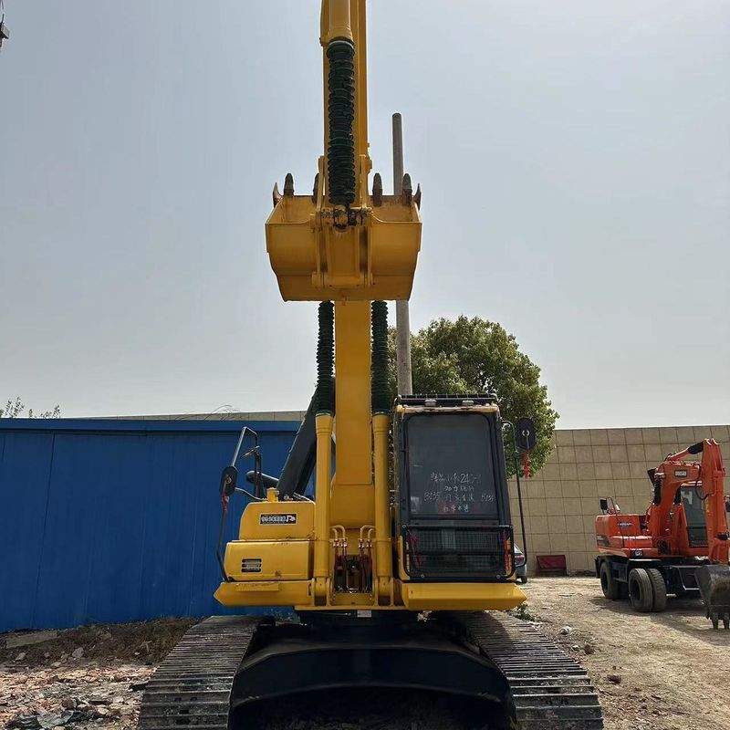 Escavatori Komatsu PC240LC di seconda mano