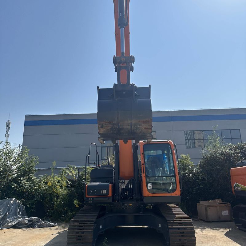 Escavatore Doosan Digger DX215-9ACE di seconda mano da 21,5 t di tipo medio