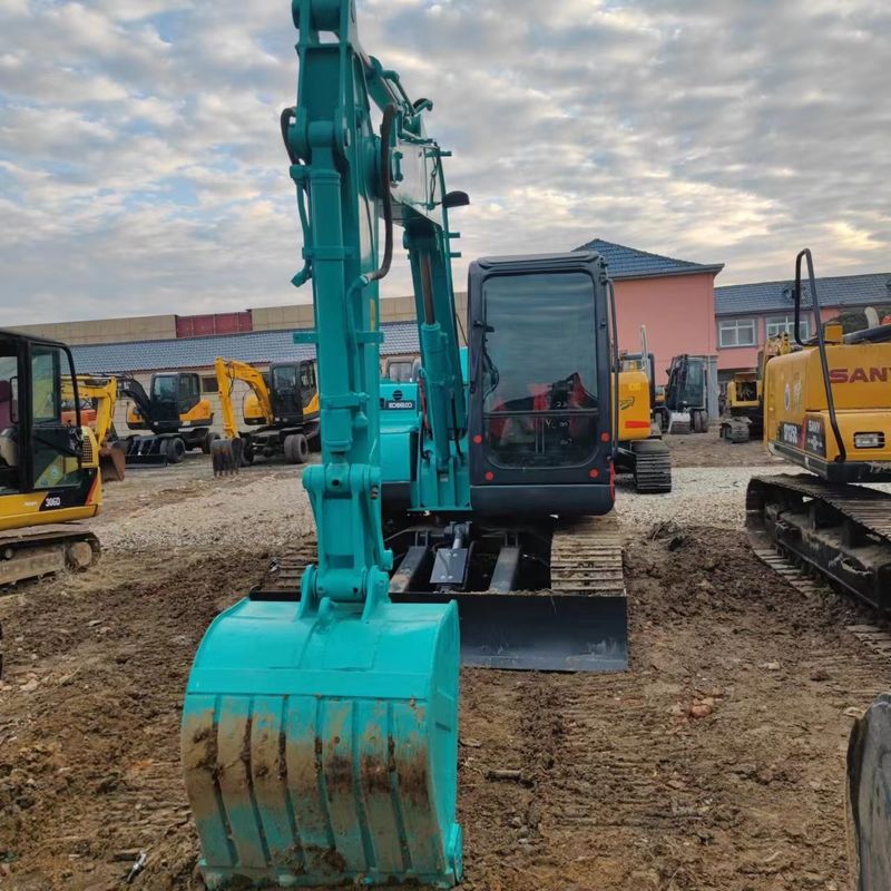 Escavatore mini-crawler da 7,5 tonnellate usato