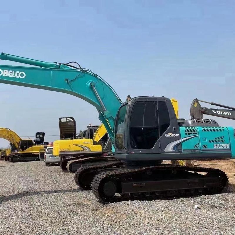 Escavatore Kobelco Digger SK260 di seconda mano da 26 tonnellate di tipo medio