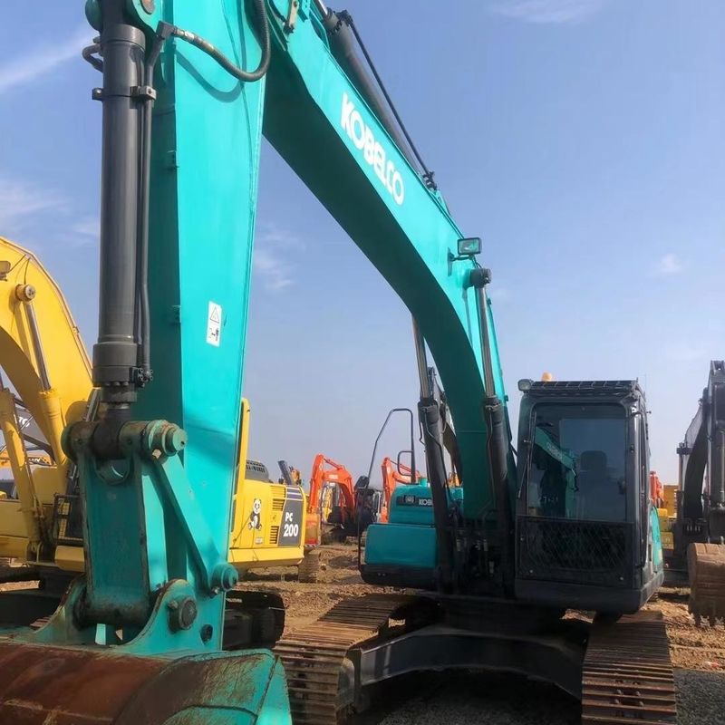 Escavatore Kobelco Digger SK260 di seconda mano da 26 tonnellate di tipo medio