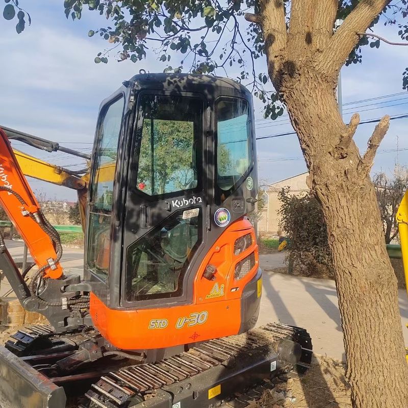 Usato Kubota Digger U30 Usato mini escavatore da 3 tonnellate di piccole dimensioni