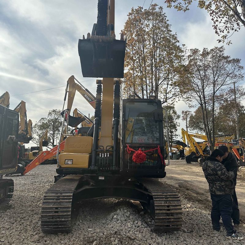 Usato SANY Digger SY135C di seconda mano 13.5 su mini escavatore di piccolo tipo