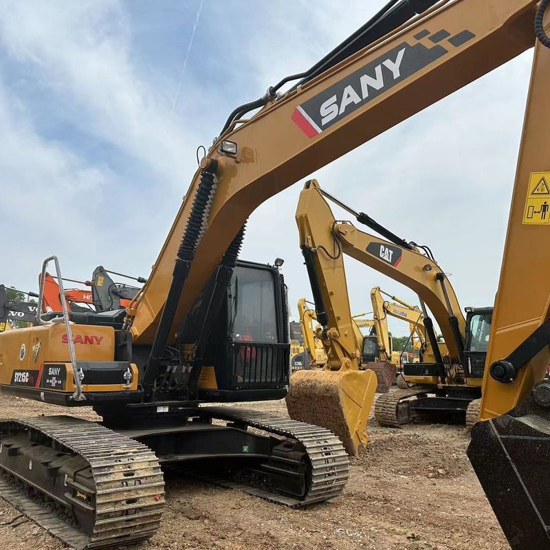 Usata SANY Digger SY215C Usata 21.5 su escavatore di tipo medio