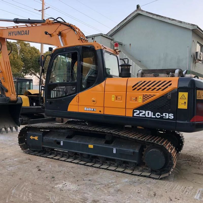Usato Hyundai Digger R220-9S Usato 22 tonnellate