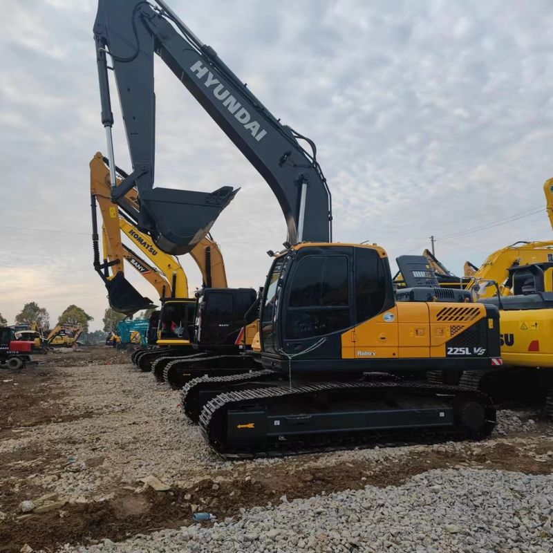 Usato Hyundai Digger R225VS Usato 22,5 tonnellate