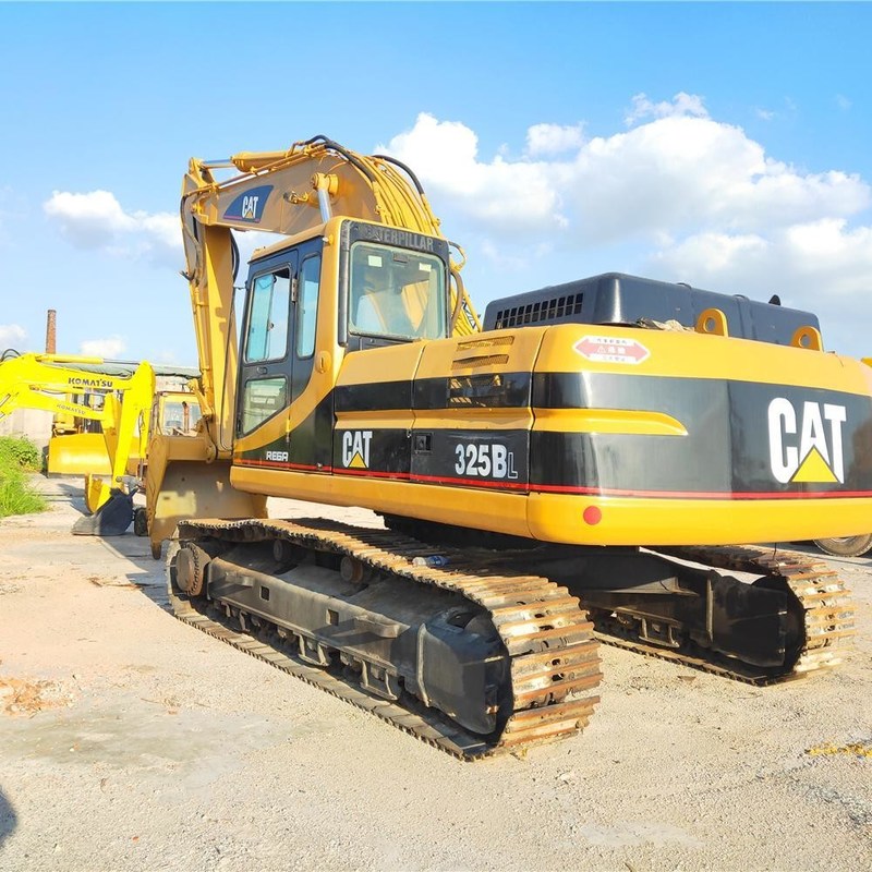 2nd Hand CAT 325BL Escavatore di macchine commerciante 25 Ton 125.3kw con secchio 1.1m3