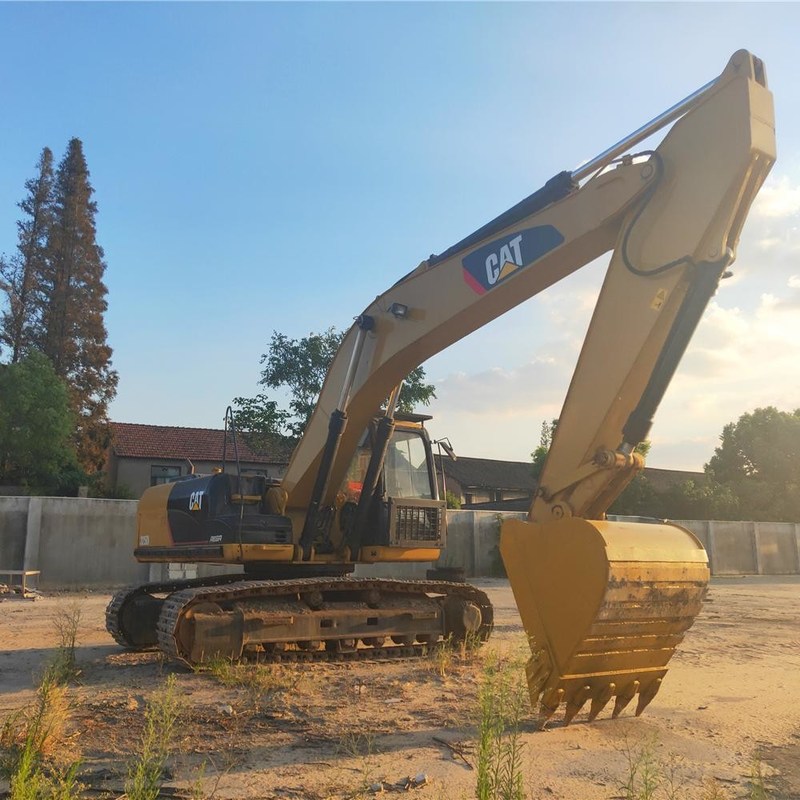 25 tonnellate di escavatore usato CAT 325D Crawler Digger 140kw 1.4m3 Capacità del secchio