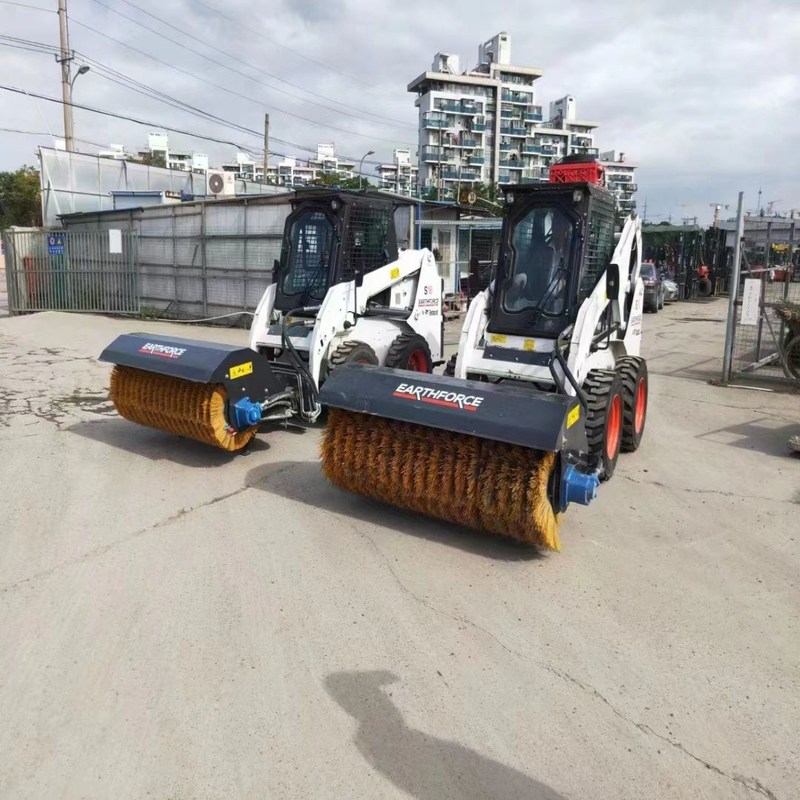 Bob S16 ha utilizzato il caricatore dell'attrezzatura dello skid steer per il movimento terra 10.5km/h 36.4KW