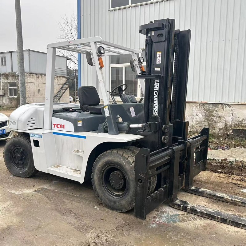 Robusto FD70 TCM 7 tonnellate carrello elevatore elettrico di seconda mano altezza di sollevamento 3m