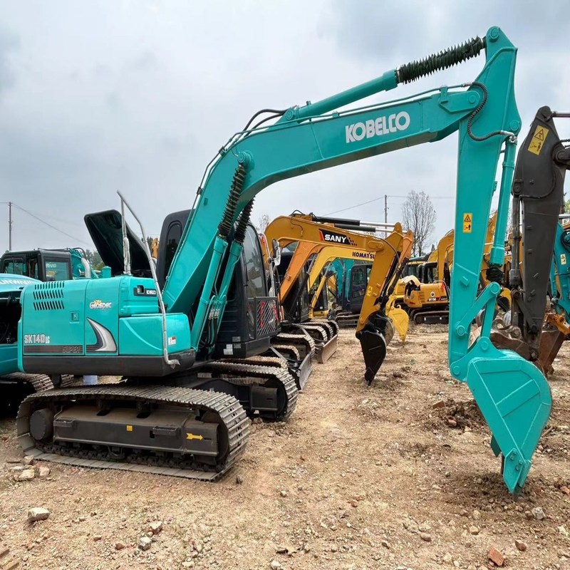 Usato Kobelco Digger SK140 Usato 14 tonnellate Piccolo tipo di escavatore 74kw