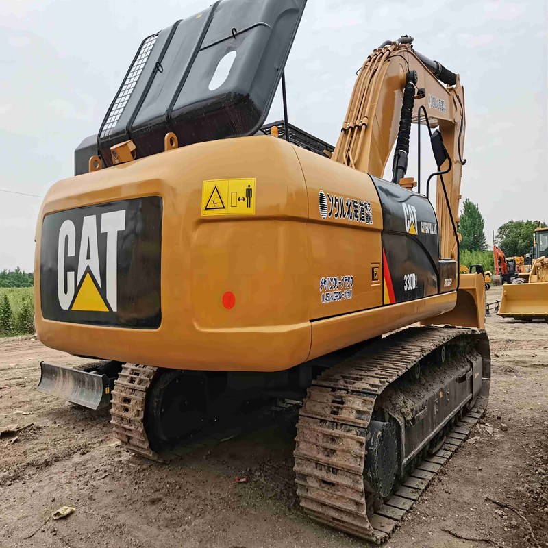 Grande escavatore usato CAT 330D2 30 tonnellate Crawler Digger 156kw con 1,54m3 secchio