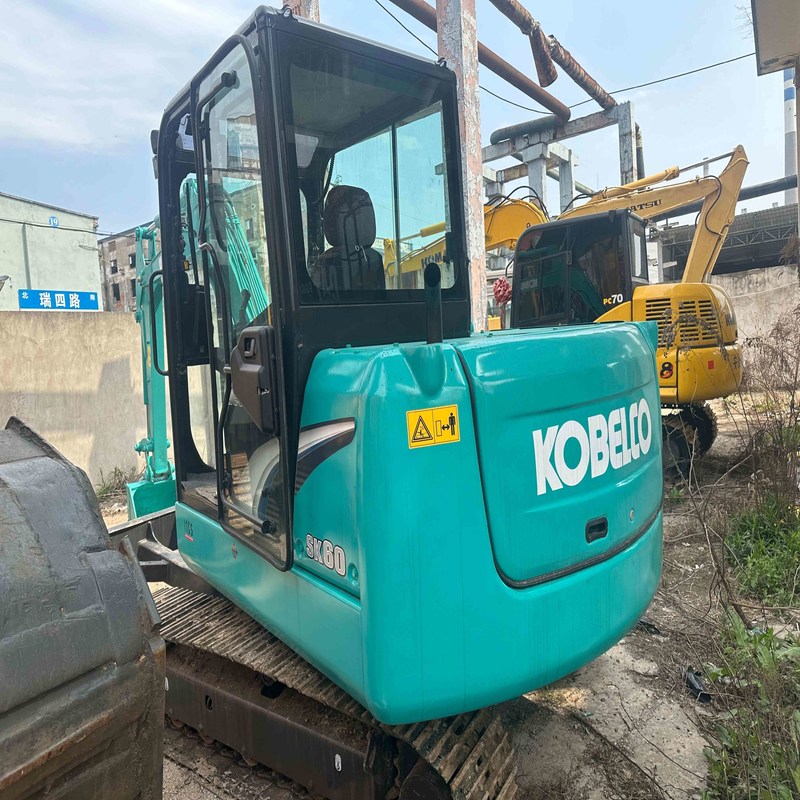 Usato Kobelco Digger SK60 Usato 6ton Piccolo Tipo Mini Crawler Escavatore 35.5kw