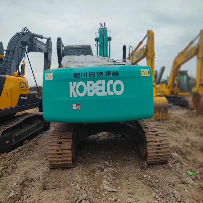 Escavatore Kobelco Digger SK250-8 di seconda mano da 25 tonnellate di tipo medio