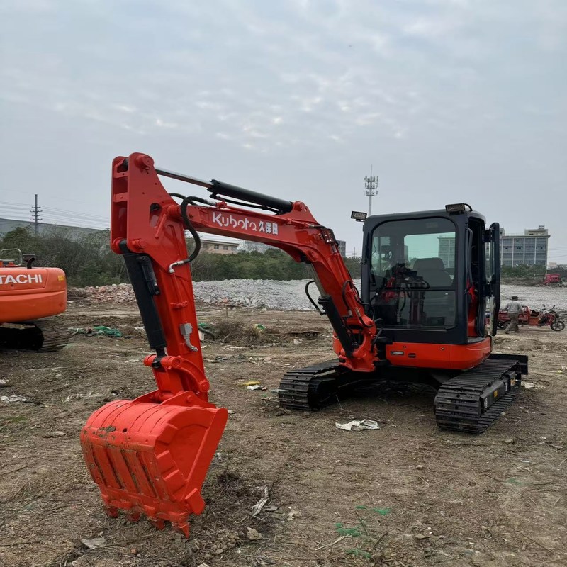 Usato Kubota Digger U35 Usato 3,5 tonnellate Piccolo Mini Escavatore 18.5kw