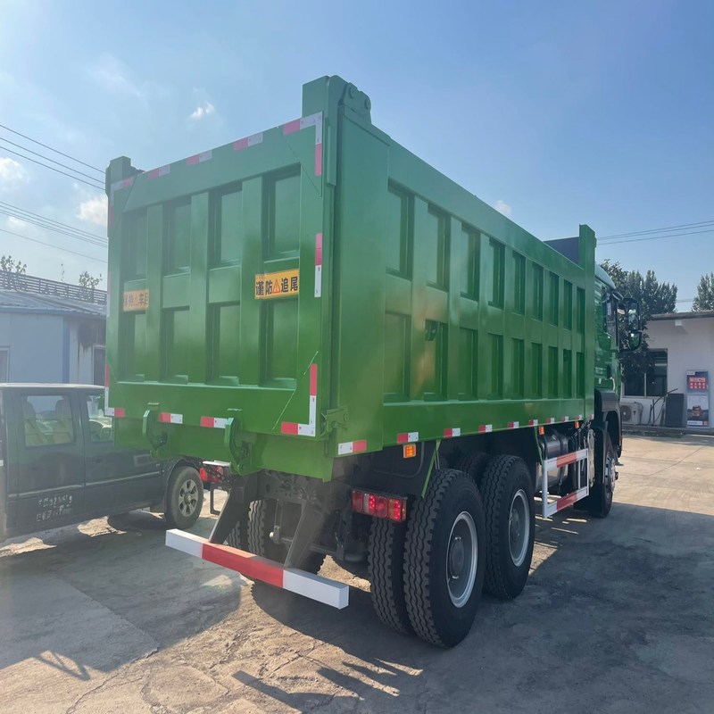 Howo G7 Sinotruk Howo 6x4 Tipper 10 Wheeler diesel manuale